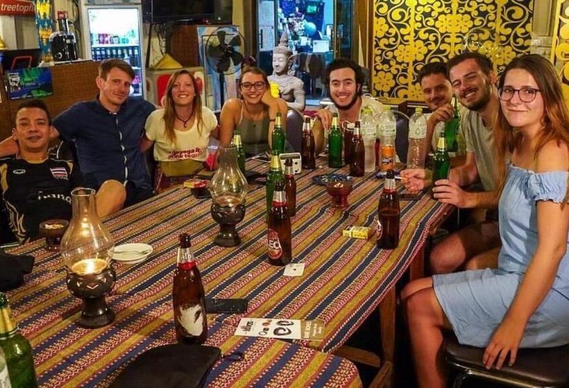 בית מלון כפרי Thailand Wow Guesthouse   Hostel   Adults Only