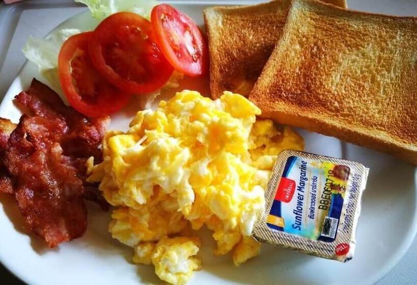 בית מלון כפרי Thailand Wow Guesthouse   Hostel   Adults Only