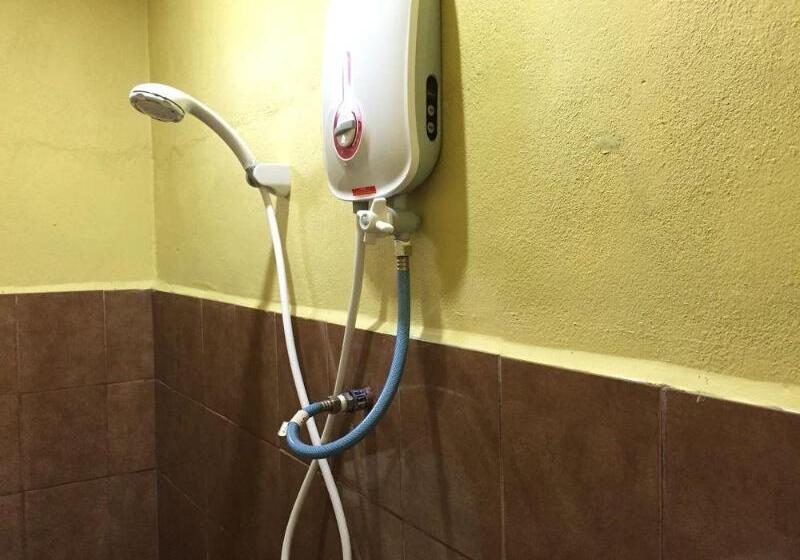 Отель Bohok Guesthouse