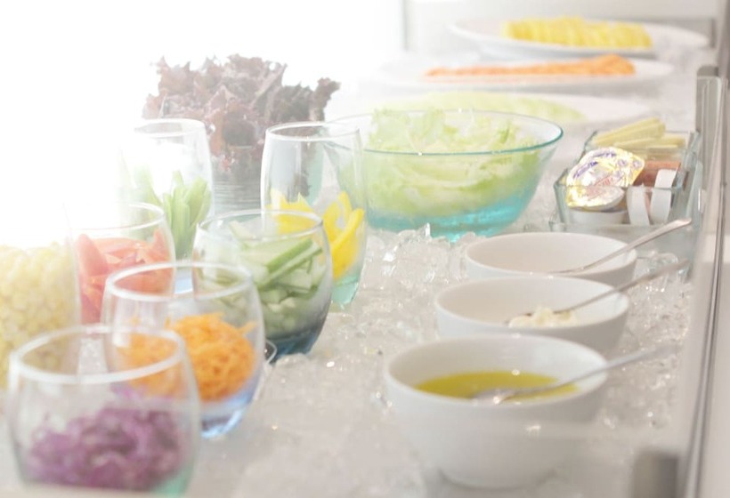 The Grantage Hotel & Sky Lounge