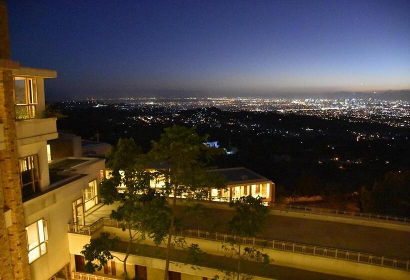 בית מלון כפרי Timberland Highlands Resort