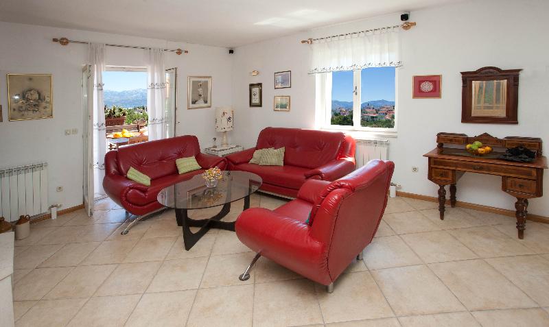 فندق Villa Lukrecia