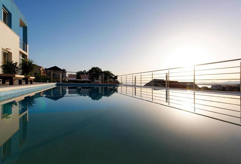 هتل Villa Mermaid