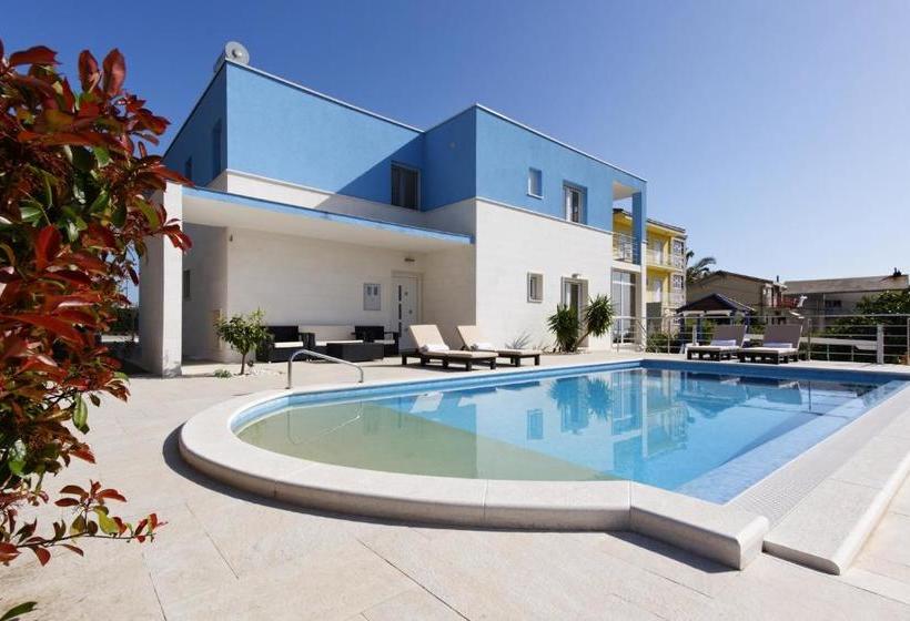 فندق Villa Mermaid