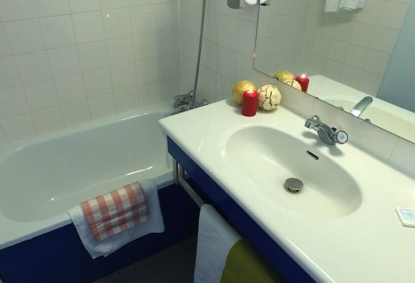 فندق Vvf Villages "les Terrasses De Maurienne" Valmeinier