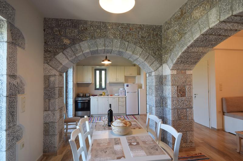 Kastro Traditional Villas