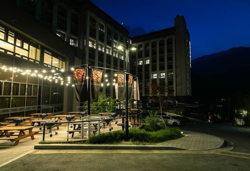 Kensington Resort Jirisan Hadong