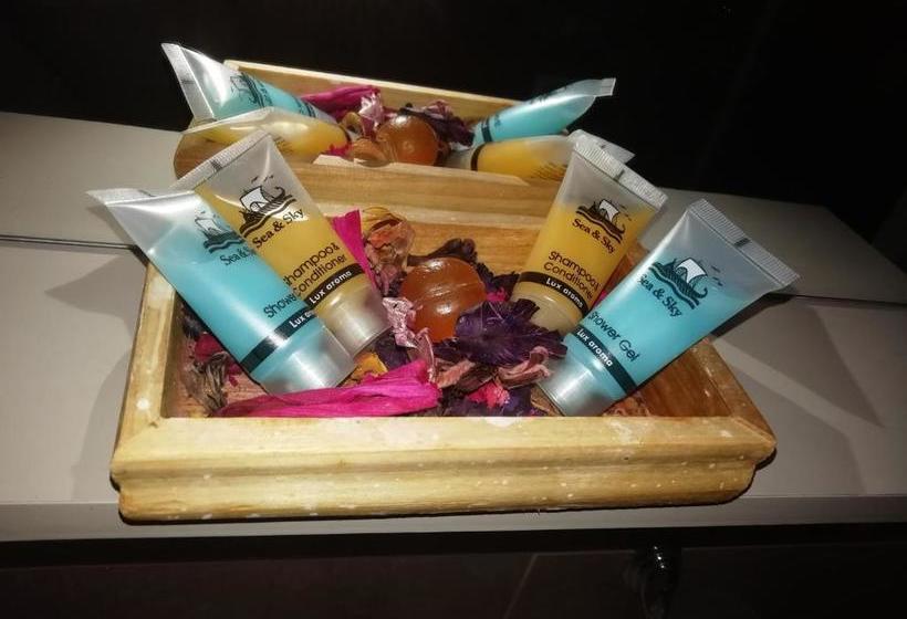 Mastic Point Studios