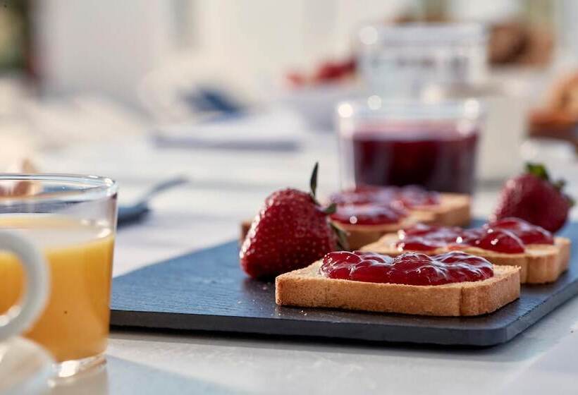 Mrs. Armelina By Mr&mrs White Hotels