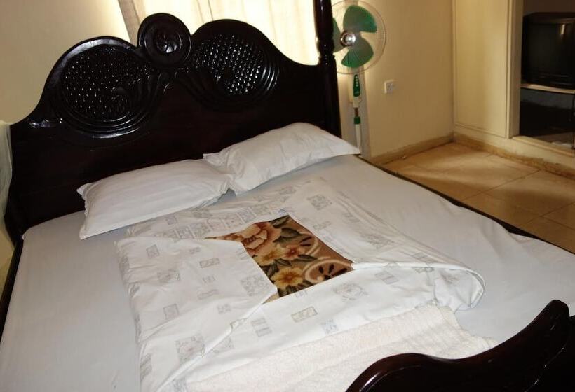 پانسیون Yahoo Guesthouse