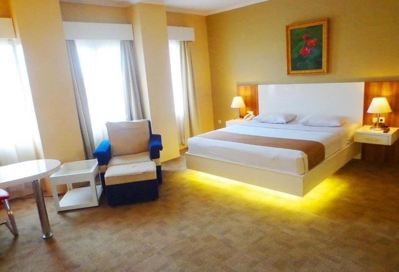 酒店 Sapadia Siantar