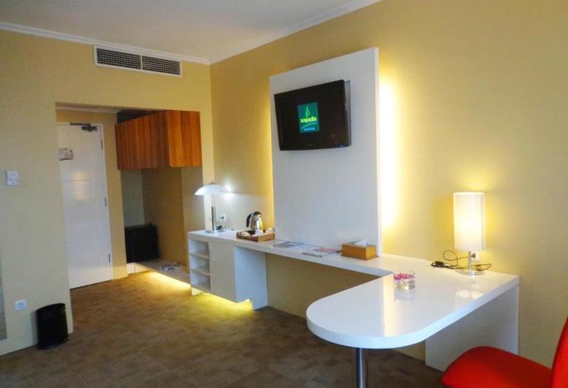 酒店 Sapadia Siantar