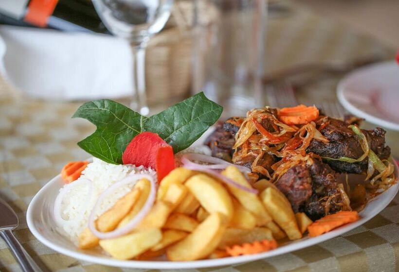 Victoria Forest Resort