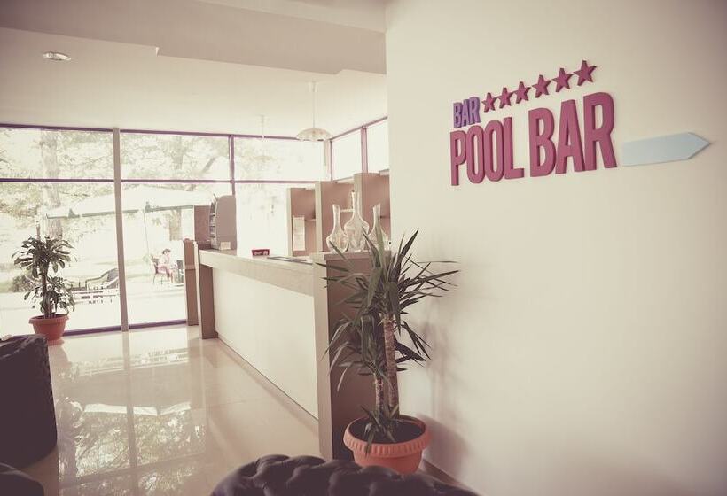 Отель Ibis Styles Venus