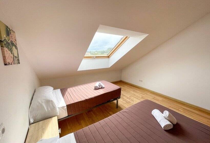 Apartamentos Ares 3000