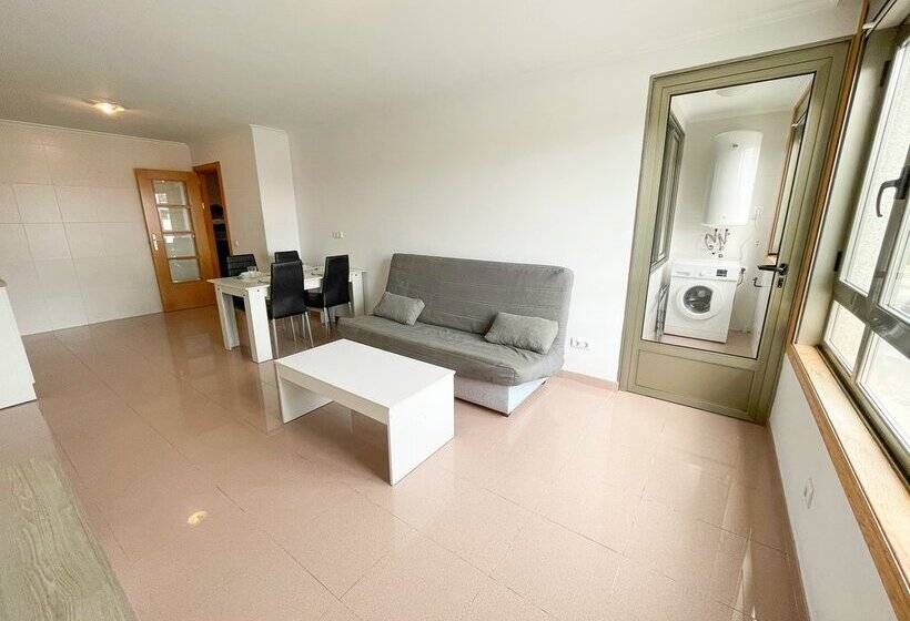 Apartamentos Ares 3000