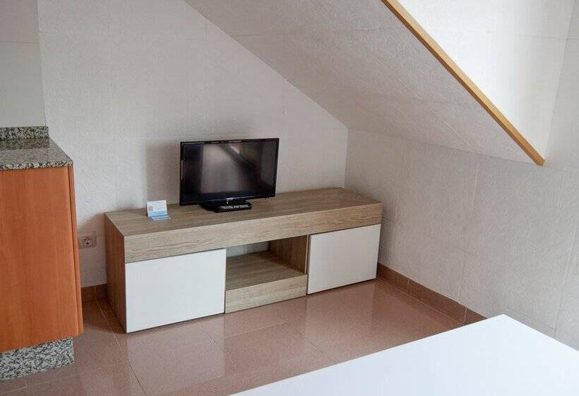 Apartamentos Ares 3000