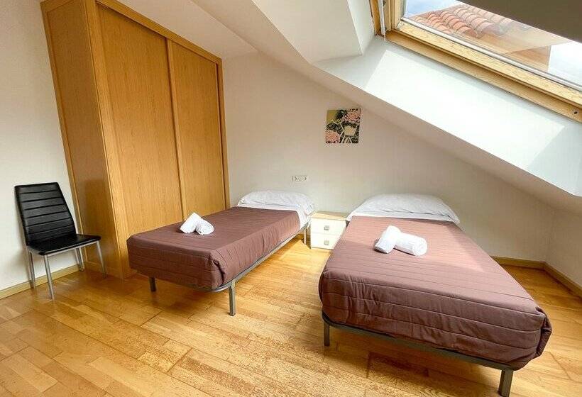 Apartamentos Ares 3000