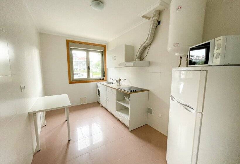 Apartamentos Ares 3000