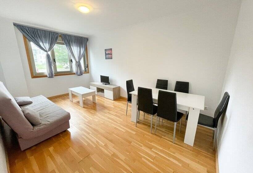 Apartamentos Ares 3000