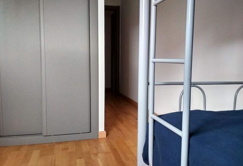 Apartamentos Ares Centro 3000