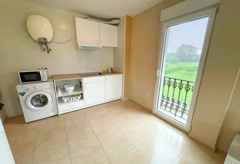 Alojamientos Barreiros 3000