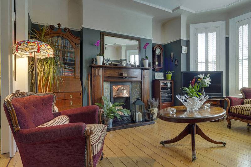 住宿加早餐  Avoca House