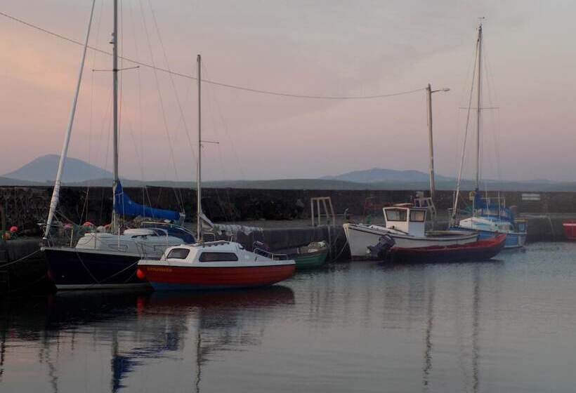 צימר Elmgrove Apartments