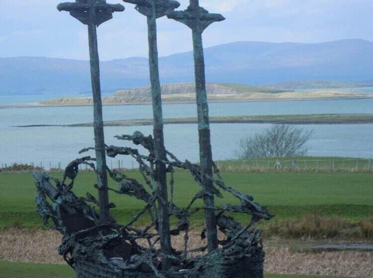 צימר Elmgrove Apartments