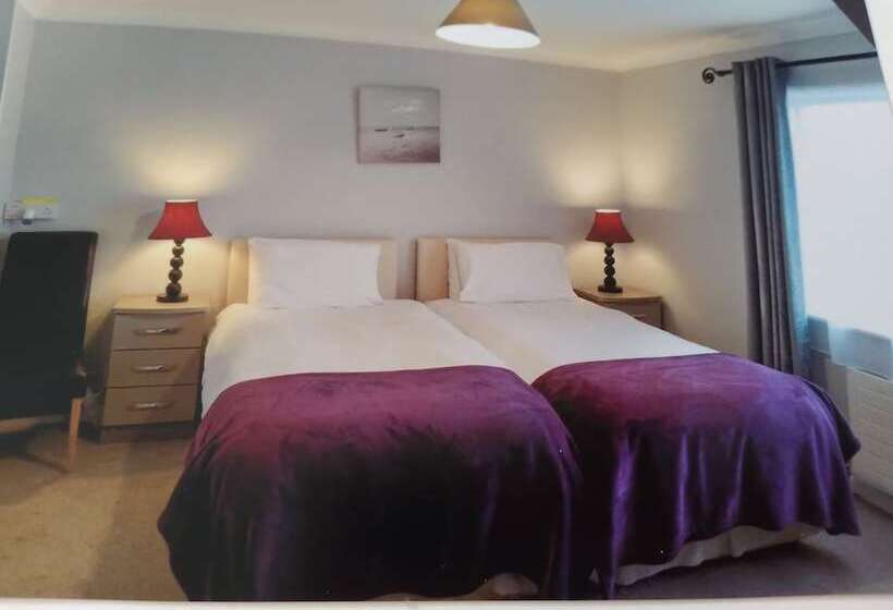 צימר Elmgrove Apartments