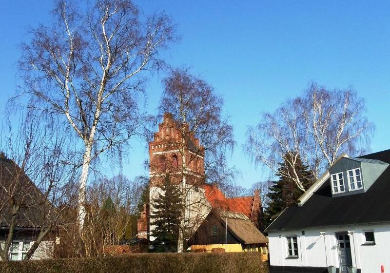 تختخواب و صبحانه Herstedly