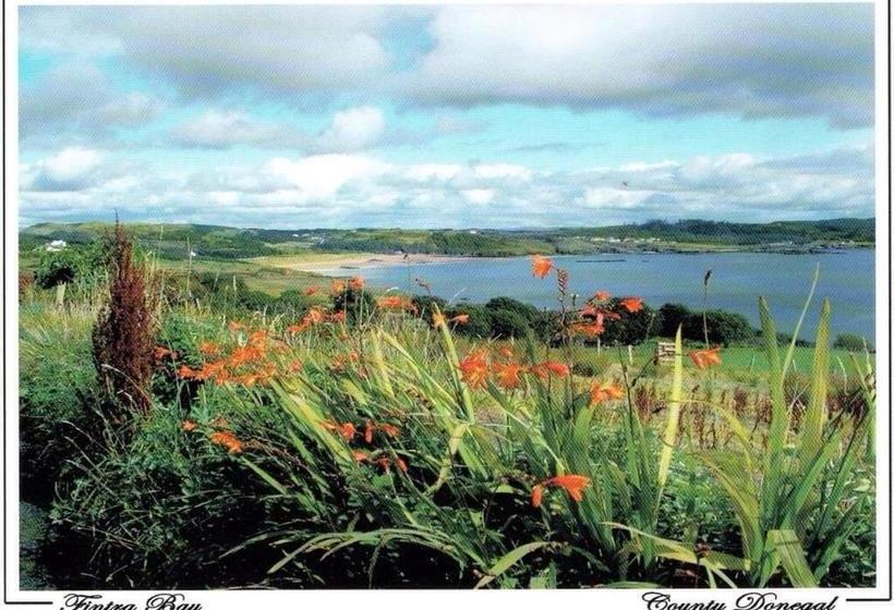 צימר Hollycrest Lodge