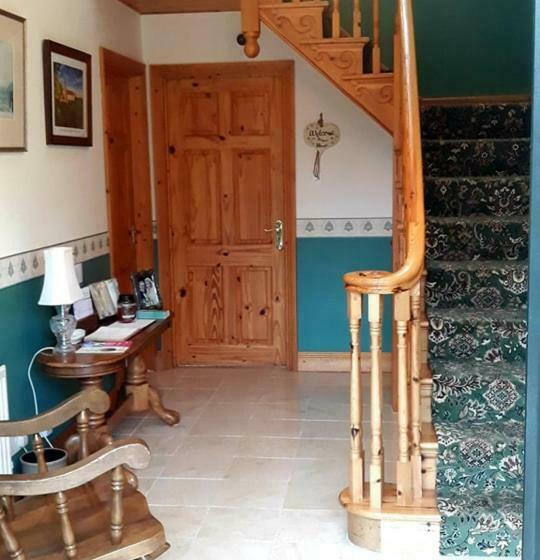 Bed and Breakfast Lake Avenue House