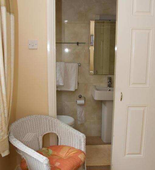 צימר Lettermore Country Home