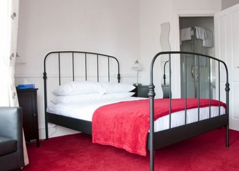 צימר Truffles Restaurant & Guesthouse