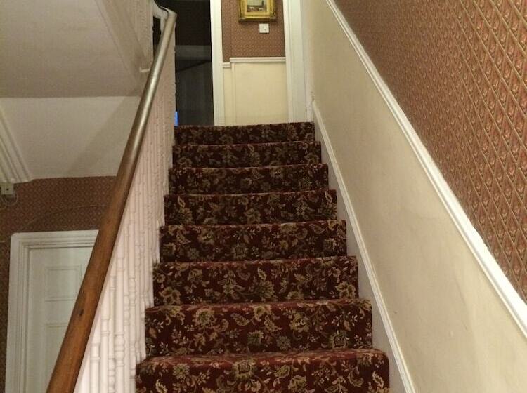 ベッドアンドブレックファースト Tynte House