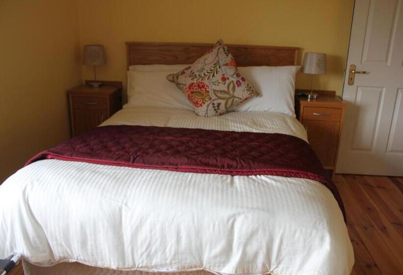 Carrowntober House B & B