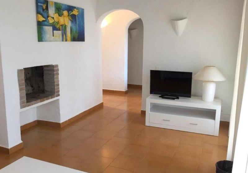 Complejo Piscina Binisafua