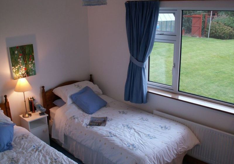 Cush Bed And Breakfast