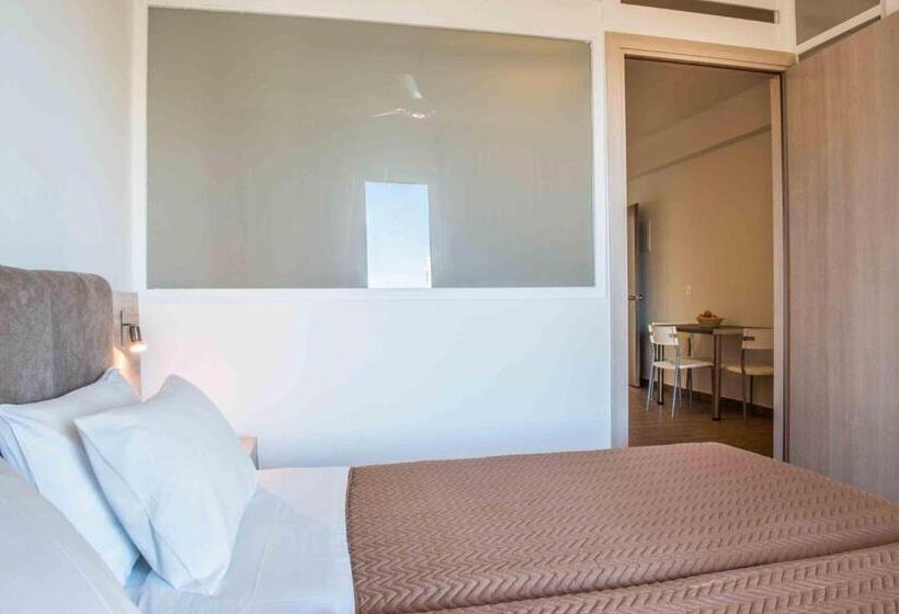 Gerona Mare Apartments