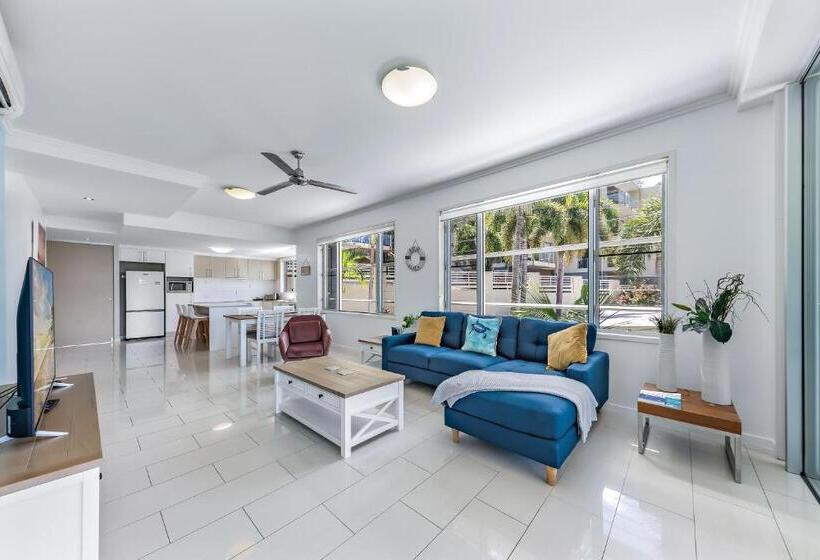 فندق Airlie Summit Apartments