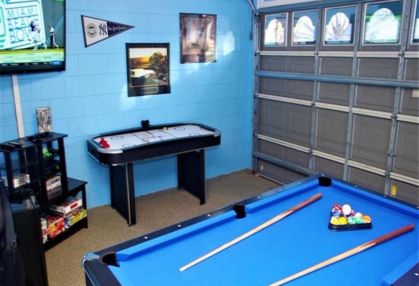 فندق Audez Tropical Haven