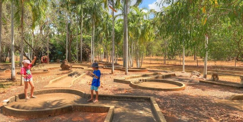 בית מלון כפרי Batchelor Holiday Park