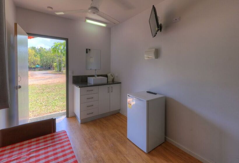 בית מלון כפרי Batchelor Holiday Park