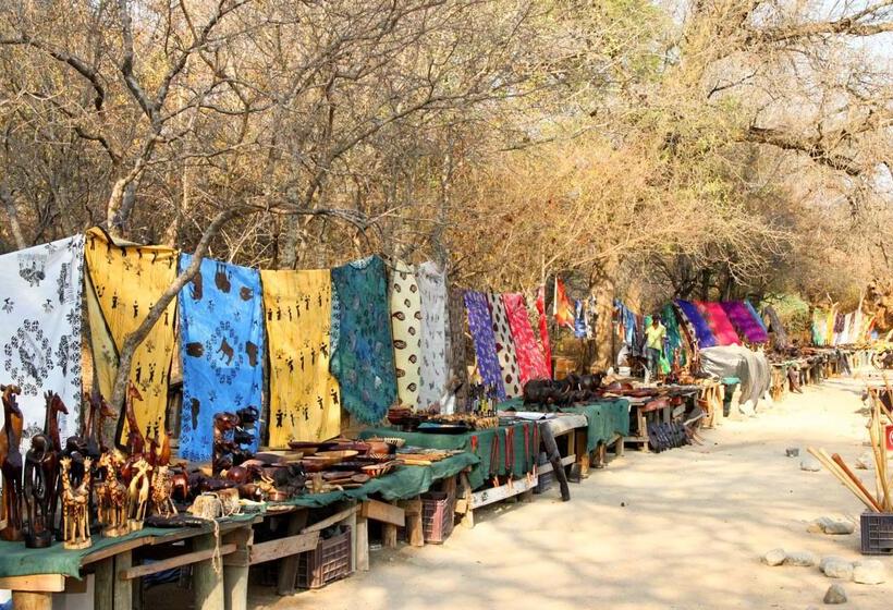 בית מלון כפרי Burchell's Bush Lodge