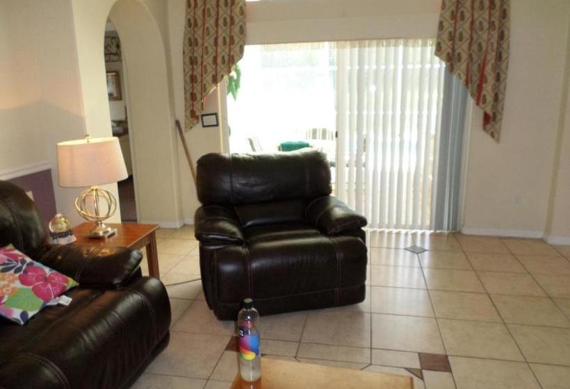 فندق Cinderellas Castle