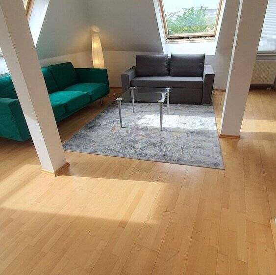 هتل Der Tannenbaum