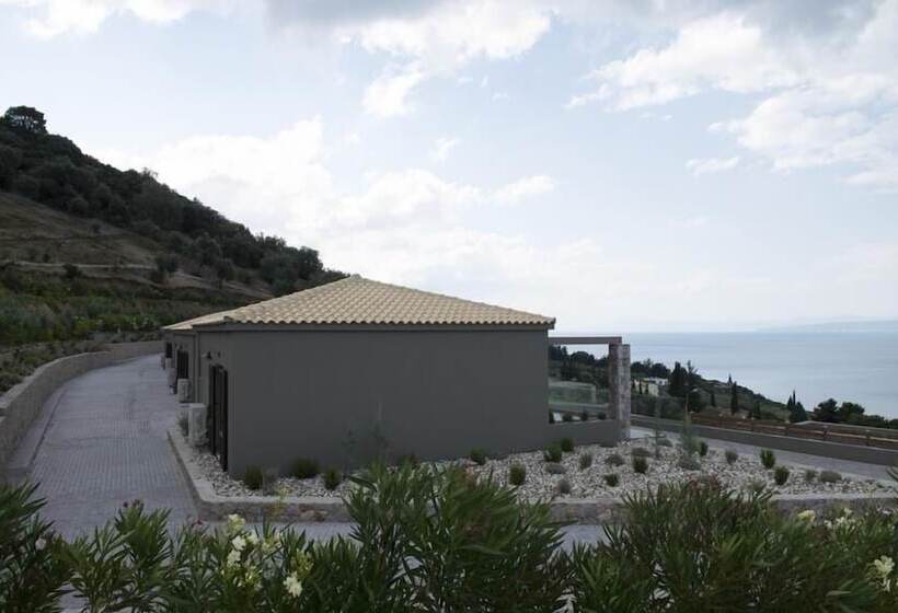 هتل Elimnion Resort