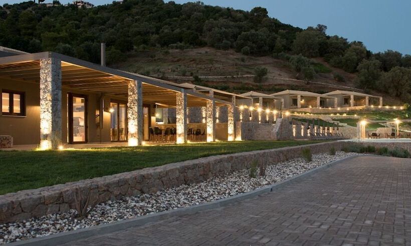 هتل Elimnion Resort