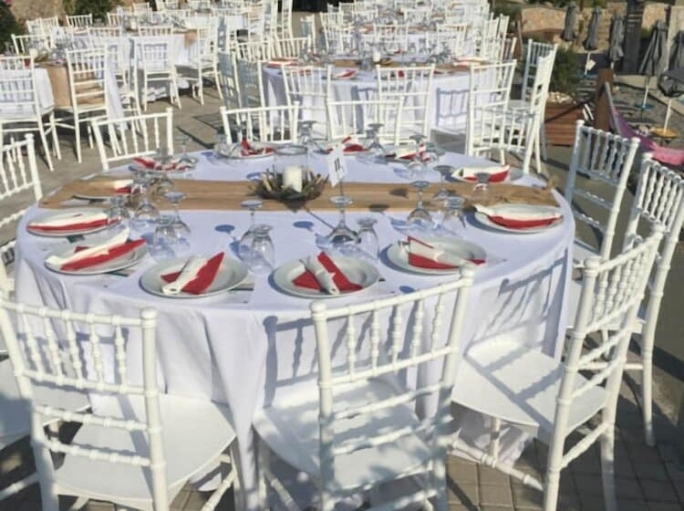 هتل Elimnion Resort